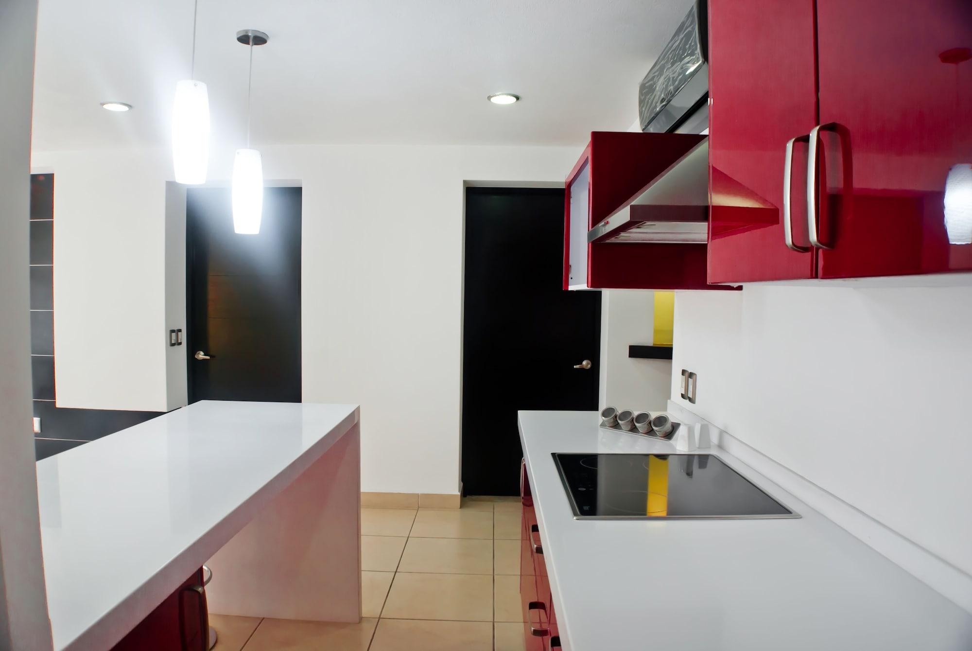 Ramada By Wyndham Acapulco Hotel & Suites エクステリア 写真