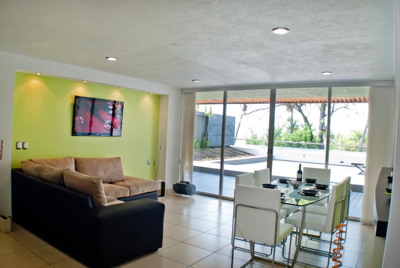 Ramada By Wyndham Acapulco Hotel & Suites エクステリア 写真
