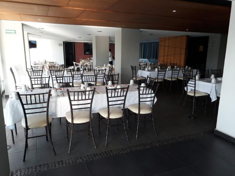 Ramada By Wyndham Acapulco Hotel & Suites エクステリア 写真